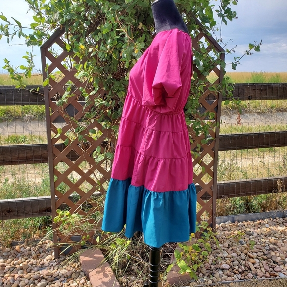 NWT Entro Megenta Tiered Dress with Teal Blue Hemline Women's Size Small - Picture 12 of 16